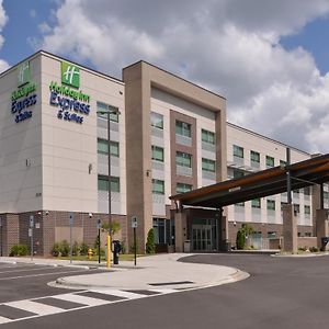 Holiday Inn Express & Suites Charlotte - Ballantyne, An Ihg Hotel